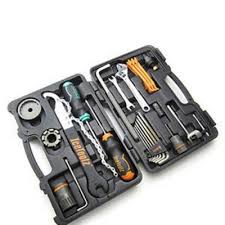 Icetoolz Essence 33 tool kit